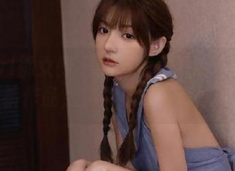 DKGirl御女郎 – 独特视角下的岑雨桥短裤作品，免费获取高清原图