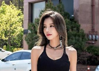 GIRLT果团网 – 唯美莫雅琪眼镜写真，梦幻图片合集带你畅游视觉盛宴