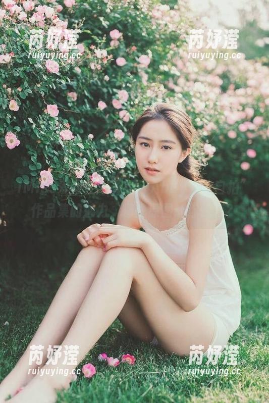 IMiss爱蜜社 - 见证“Abby李雅自拍”作品集的魅力，哪些原图让你惊艳？