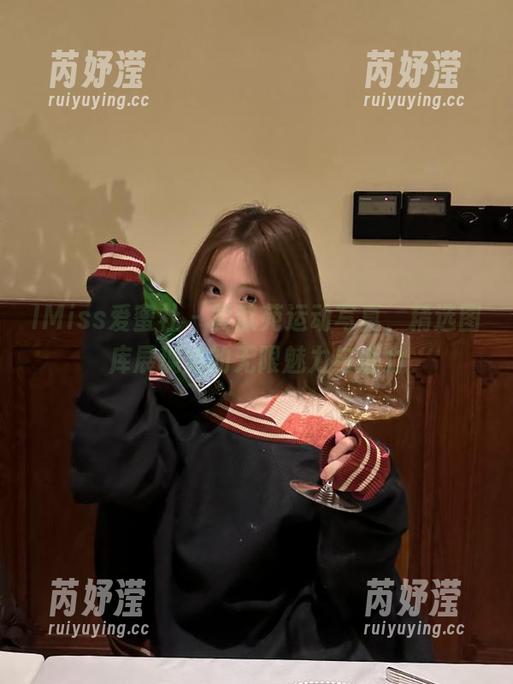 IMiss爱蜜社-黄歆苑 IMiss爱蜜社 - 黄歆苑运动写真,精选图库展现她的无限魅力与活力