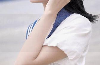 MFStar模范学院 – 糯美子Mini的夏日旅程：精选写真作品集揭开畅快的夏天篇章