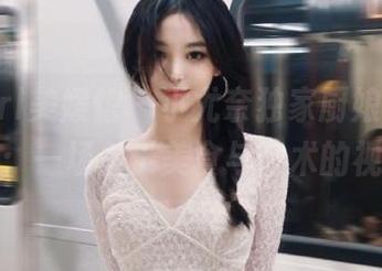 MyGirl美媛馆 – 小尤奈独家厨娘写真图包分享：一场关于美食与艺术的视觉之旅
