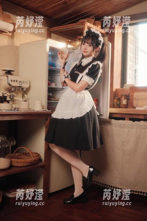 MyGirl美媛馆 - 果儿Victoria带你领略毛衣写真美图，温暖秋冬，尽显青春活力