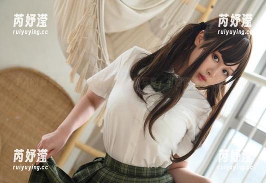 PAKI草莓酱 PAKI草莓酱邀你共赏花园兔女郎写真,引领你进入美妙的套图合集!