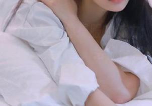 解锁PoppaChan体操服的魅力：她的cos精华与美图完美融合，给你带来视觉震撼！