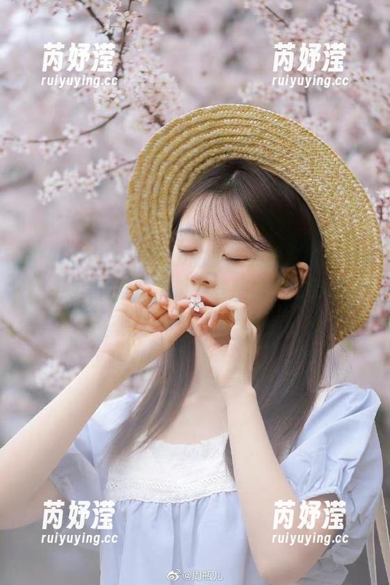 PuyPuyChan 追随PuyPuyChan的足迹,欣赏Medusa的绝美写真,获取这些精美壁纸装点你的数字空间!