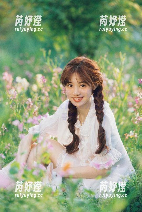 QingDouKe青豆客-施忆佳Kitty酱 QingDouKe青豆客 - 施忆佳Kitty酱女神的魅力写真,免费资源大放送,快来享受吧!