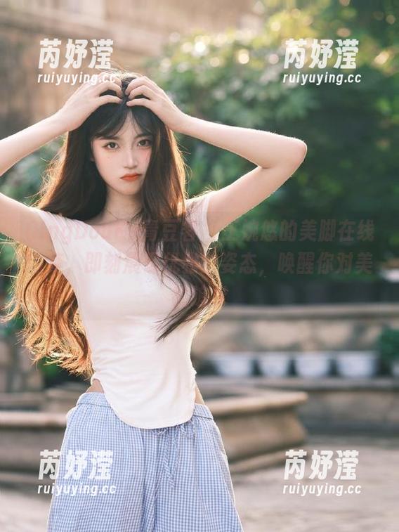 QingDouKe青豆客-王婉悠 QingDouKe青豆客 - 王婉悠的美脚在线图集,即刻展现优雅的姿态,唤醒你对美的追求
