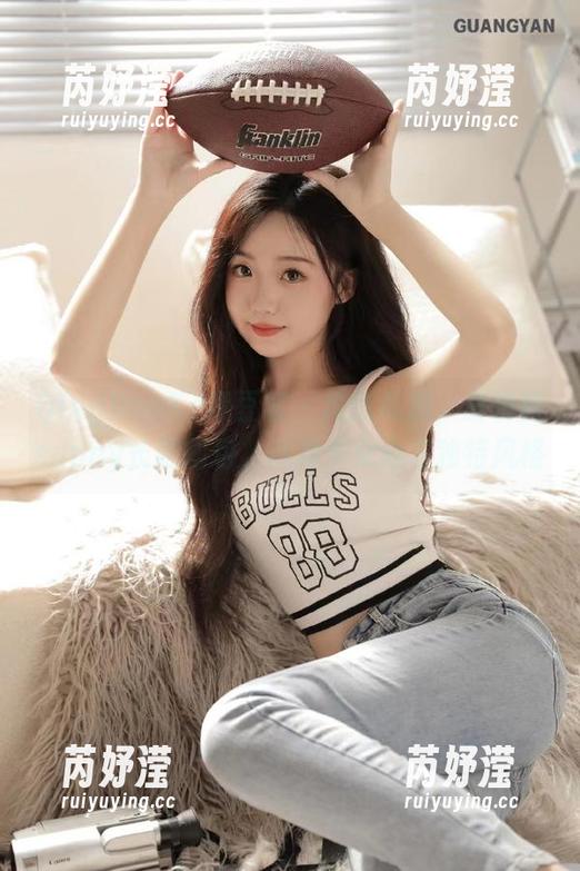 QingDouKe青豆客-莫晓茜sunny QingDouKe青豆客 - 细腻私拍,莫晓茜sunny长腿图包,尽显少女心与独特风格