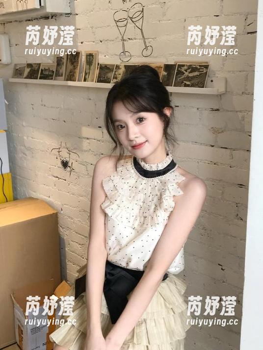 每一张都是艺术：Sia(시아)的PhotoChipsVol.89No.4丰富写真作品给你带来视觉冲击！