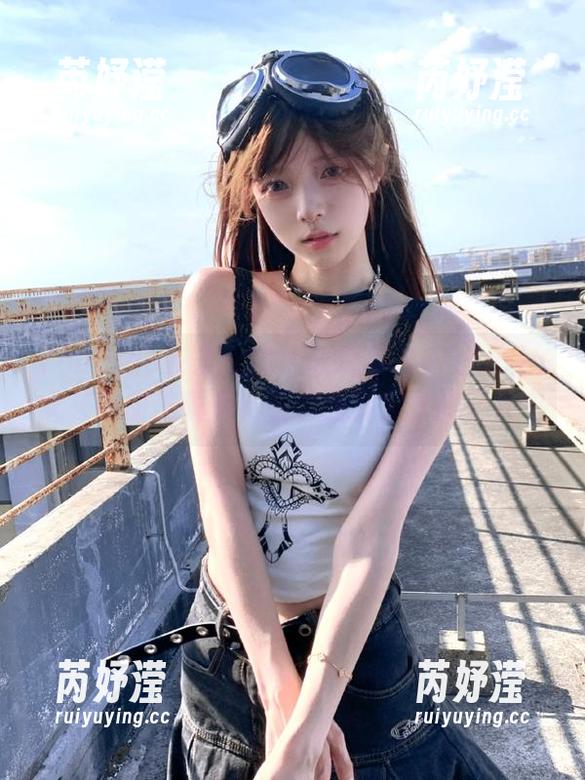 TouTiao头条女神 - 收藏果儿Victoria女孩的甜美瞬间，精彩图库分享尽在其中