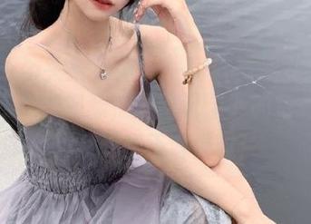 TouTiao头条女神 – 一同欣赏樊安妮无圣光女宠花絮视频，原图记录下的每一个动人瞬间都不容错过！