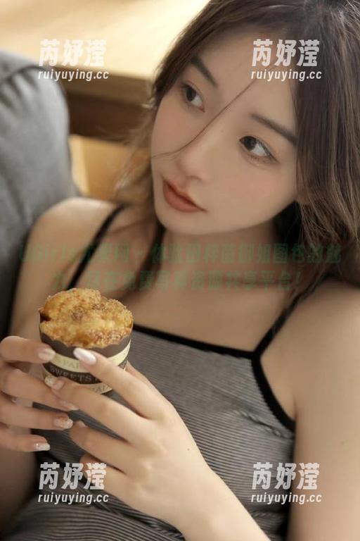UGirls尤果网-田梓茵 UGirls尤果网 - 体验田梓茵御姐图包的魅力,尽在免费写真资源共享平台!
