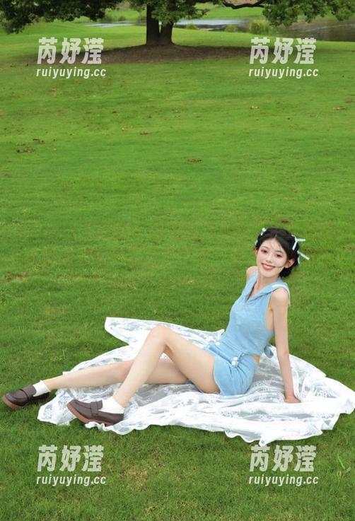 UGirls尤果网-萌琪琪 UGirls尤果网 - 萌琪琪与高跟鞋:这些搞笑瞬间真是笑到我肚子疼,图片下载分享!