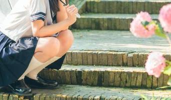 XIAOYU语画界 – 小海臀Rena修女写真集魅力无穷，快来下载获取专属美图