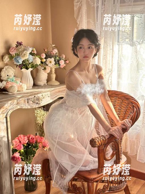 XINGYAN星颜社-心妍小公主 XINGYAN星颜社 - 浏览心妍小公主的连衣裙写真,在线领略靓丽瞬间