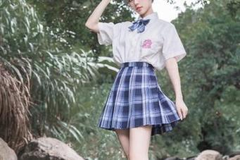 Xiuren秀人网 – Carol周妍希最新纯白风格图包，福利合集，带你感受不一样的魅力！