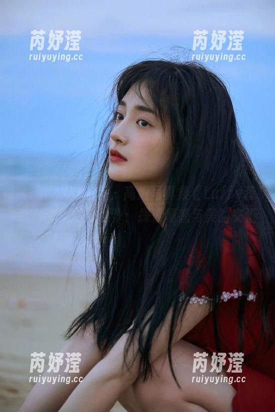 Xiuren秀人网 - 高清写真集《Luffy菲菲与温柔的邂逅》：探索情感与美的交汇