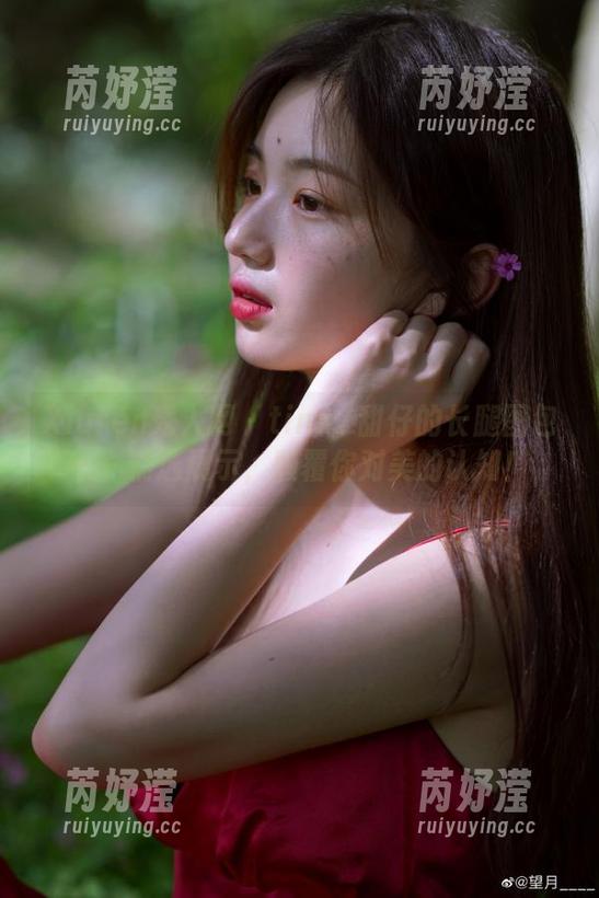 Xiuren秀人网-tina_甜仔 Xiuren秀人网 - tina_甜仔的长腿图包——精选展示,颠覆你对美的认知!