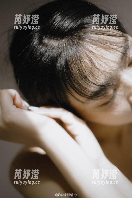 Xiuren秀人网 - 奶茶味的包子倾心献上私房少女写真，满载清新与梦幻的图片