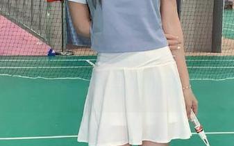 Xiuren秀人网 – 精选小乔babyb校园写真，展现书卷气息中的青春与风采