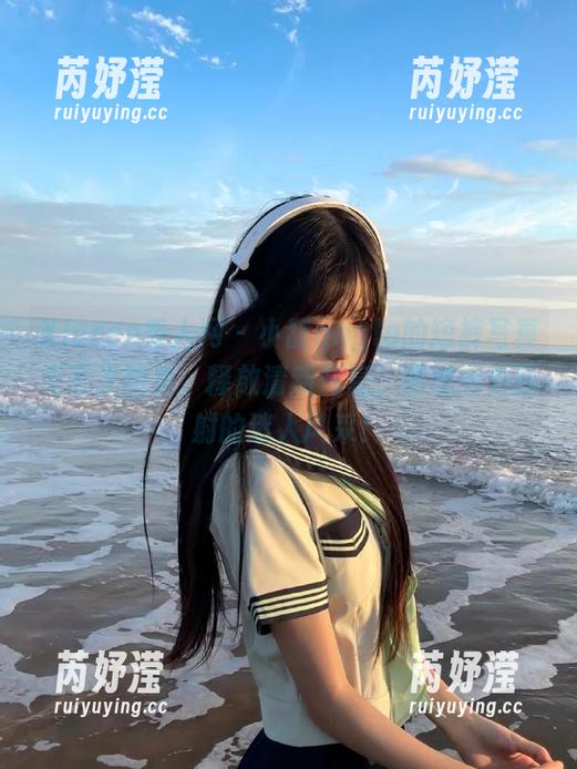 Xiuren秀人网-小甜angle Xiuren秀人网 - 小甜angle的短裤写真无圣光图集,释放清新气息,展现活力四射的迷人风采!