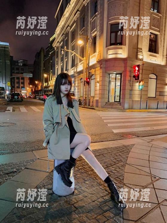 Xiuren秀人网 - 小雨baby居家写真合集，分享她在家的各种风格，下载不容错过！