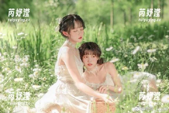 Xiuren秀人网 - 感受悠悠YOYO的流行魅力：精彩秘书作品图包一览