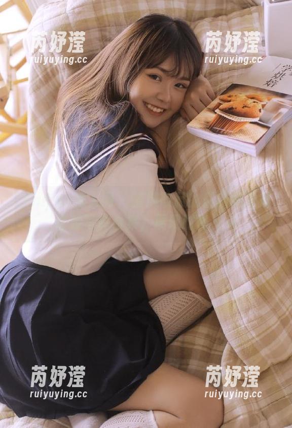 Xiuren秀人网-杨晨晨 Xiuren秀人网 - 值得收藏的最新杨晨晨套装写真合集,展现时尚风采