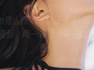 Xiuren秀人网 – 发现田小燕Vicky校园写真新更新，每一幅图片都充满故事与情感！