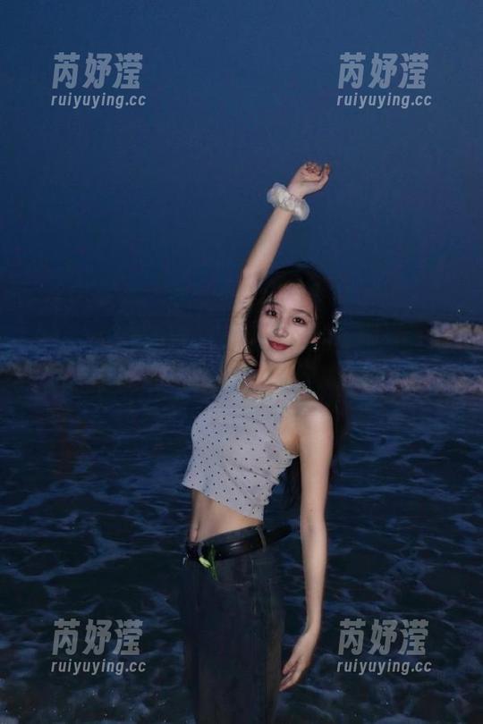 Xiuren秀人网 - 白兔西希的秘密写真作品，超萌资源大集合，让人心动不已！