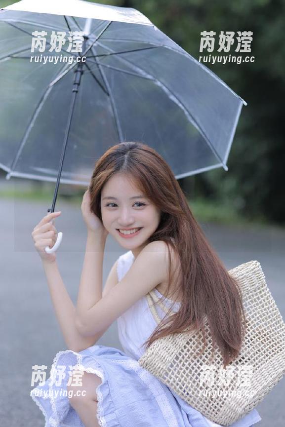 Xiuren秀人网 - 萌汉药baby的厨娘作品免费上线，感受美丽与美味的双重诱惑！