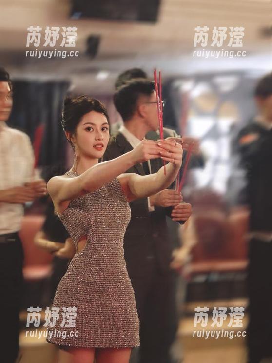 Xiuren秀人网-风景尤美 Xiuren秀人网 - 风景尤美的妹妹写真全集:每一张都让你笑到肚子疼!