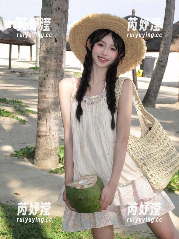 YouWu尤物馆-FoxYini孟狐狸 YouWu尤物馆 - FoxYini孟狐狸肉丝写真原图限时免费,速来获取这份视觉盛宴!