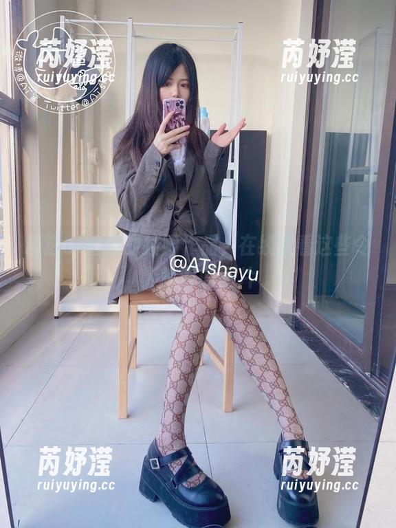 at鲨鱼 精选at鲨鱼的拉姆作品,在线查看这些令人惊叹的图片