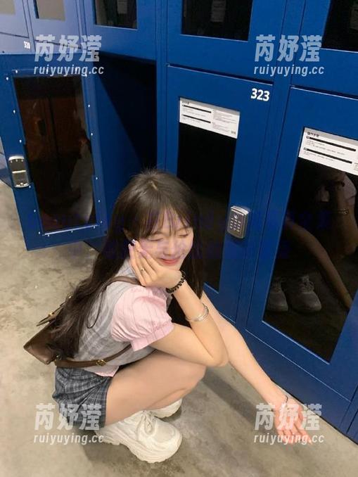 beautyleg - 在Brindy御姐写真全集中，收获无与伦比的视听享受