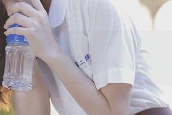 beautyleg – Jessie校服套图分享合集：记录下校园里那份特殊的纯真与梦想