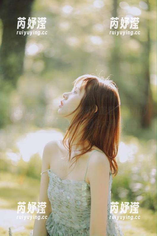 beautyleg-Penny beautyleg - 惊艳的黑色旅程:Penny的独特写真作品图包大揭秘