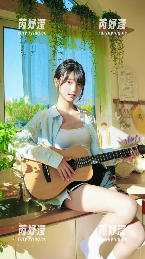 beautyleg-Susan beautyleg - “Susan眼镜”的写真之旅,带你观看美与自信的完美结合