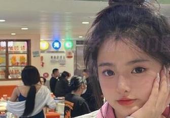 甜美诱惑！puypuy学姐的热门图包资源，尽情收藏！