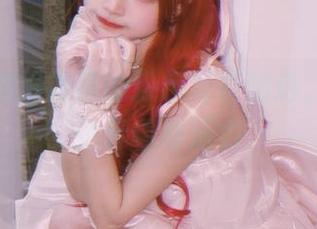rinka冲田凛花的粉色写真精选，图片表达青春与活力