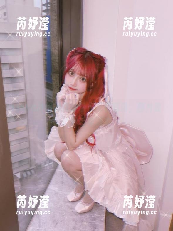 rinka冲田凛花的粉色写真精选，图片表达青春与活力