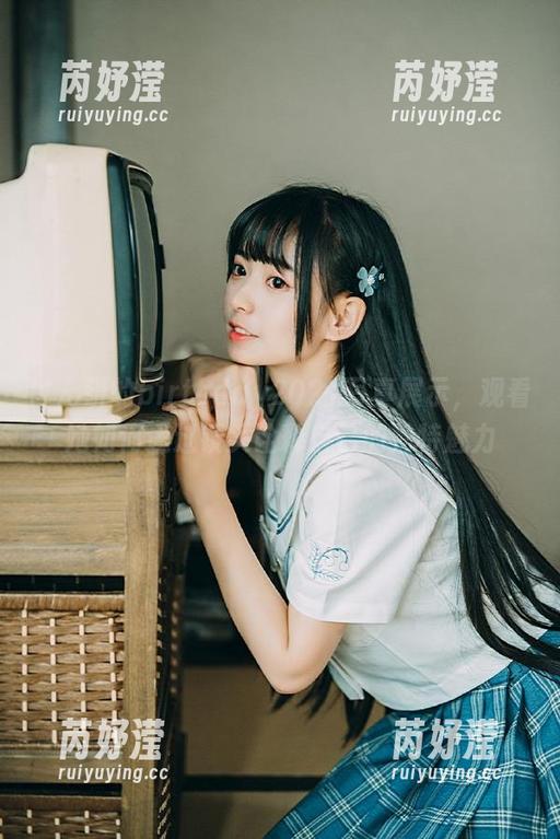 けん研的birthday2021写真展示，观看她如何通过镜头诠释自己的独特魅力