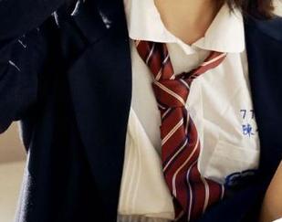丽柜 – 在线探索子晴的万圣节美图，揭开她节日服饰的神秘面纱