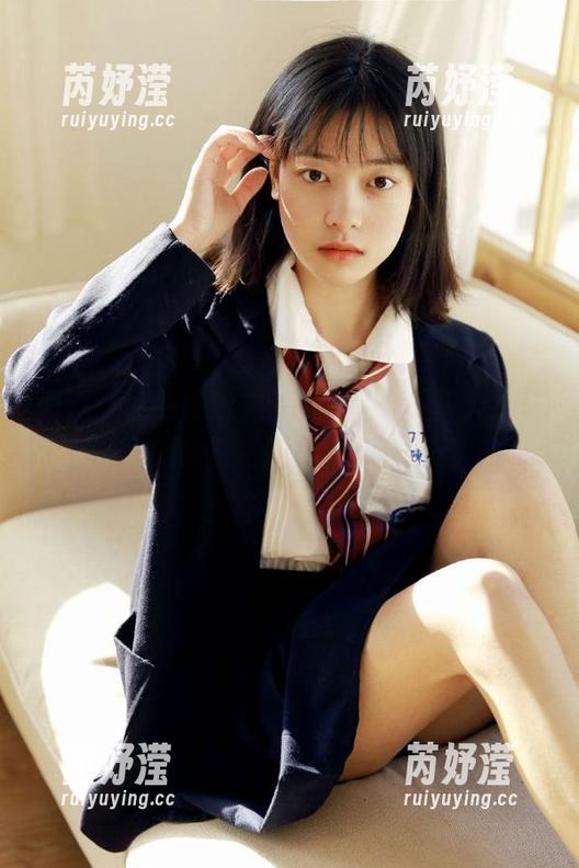 丽柜-子晴 丽柜 - 在线探索子晴的万圣节美图,揭开她节日服饰的神秘面纱