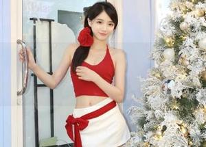 丽柜 – 小七的比基尼写真传奇：图库里的性感魅力没有底线