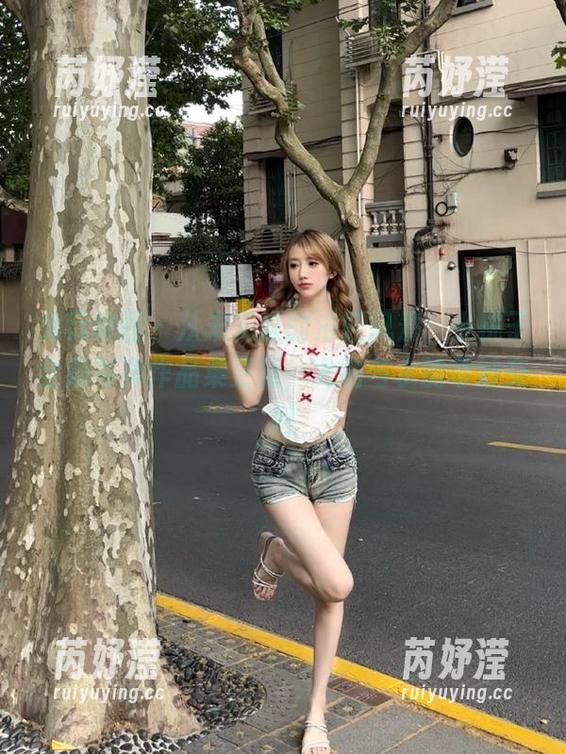 兔玩映画 - 从未见过的浴缸风景，小桃子全新写真作品集更新，尤物与水的奇妙交融