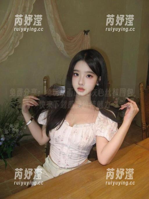 兔玩映画 免费分享:兔玩映画的OL灰色丝袜图包,快来下载感受独特魅力