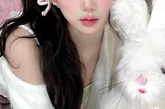 兔玩映画倾情奉献：少女前线花嫁写真在线，带您进入梦幻般的视觉旅行！