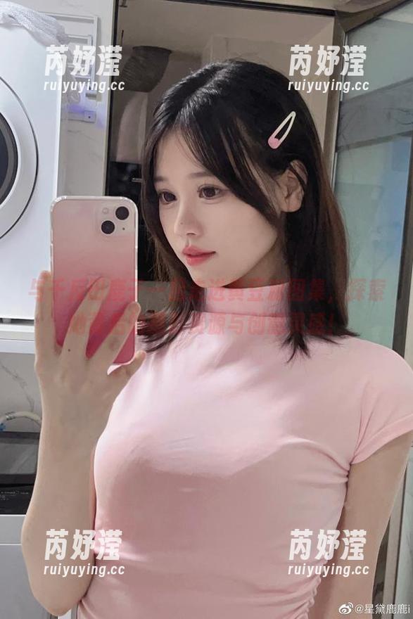 与千反田鹿子一起走进黄豆粉图集，探索她背后的摄影资源与创意灵感！